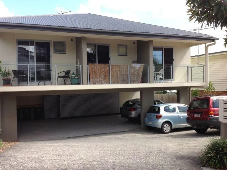 STUDIO APARTMENT $225 PER WEEK