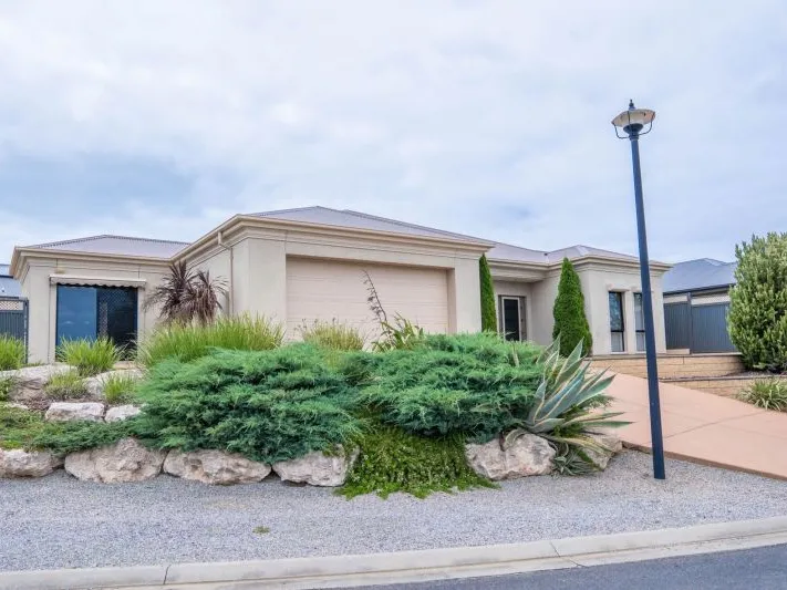 Creative Design - Dual Living