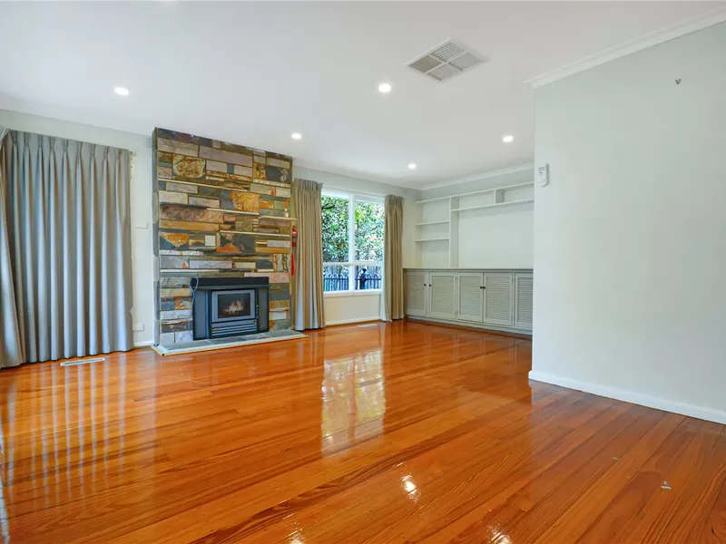 Renovated Charm with North-facing Courtyard and Alfresco Area