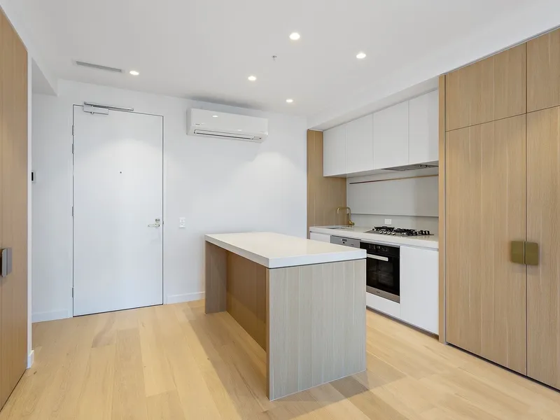 SKYONE IN THE HEART OF BOX HILL