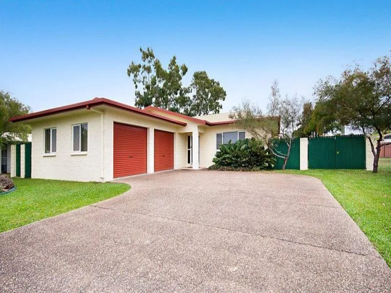 Charming family home in Kirwan!