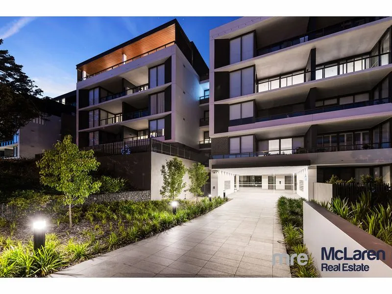 City-sweeping views – Ryde apartment prestige