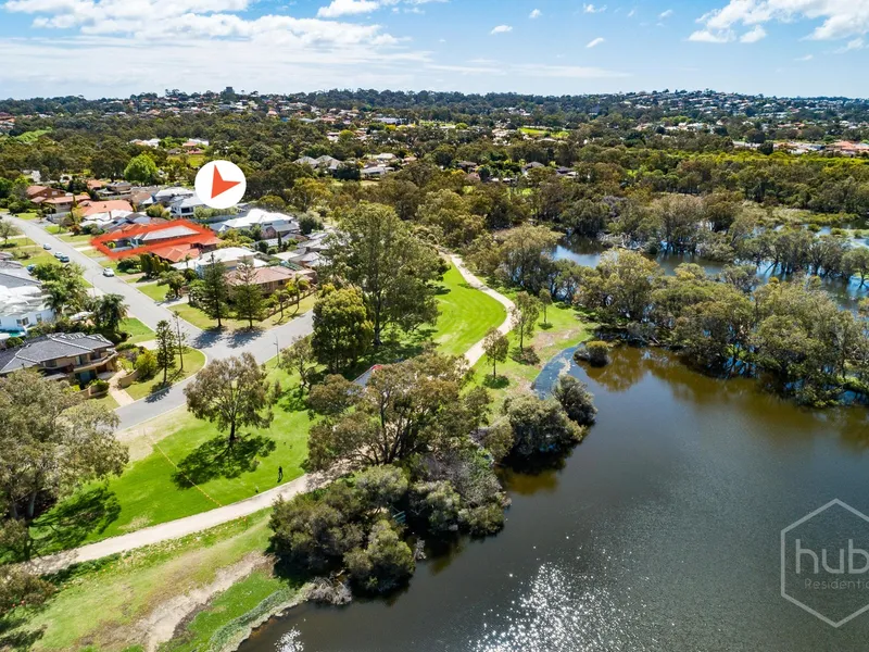 Family Perfection, Picturesque Location