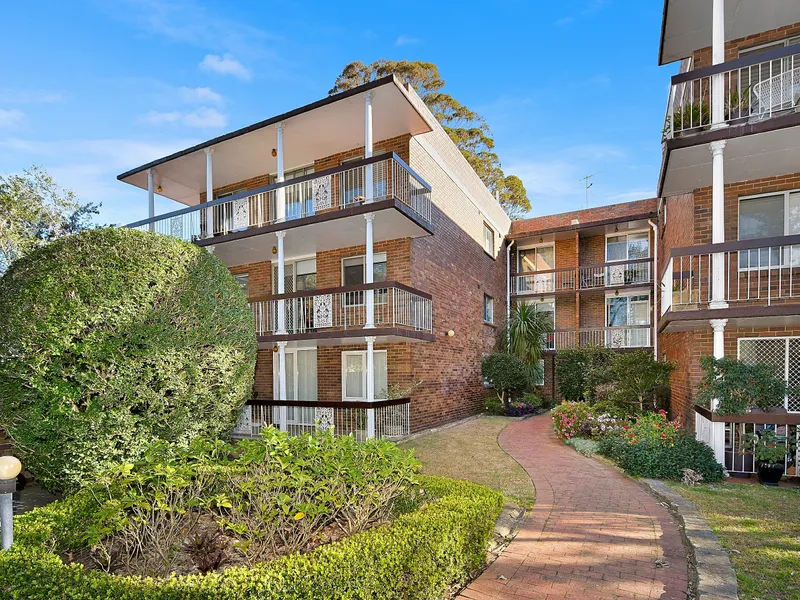 House-like proportions and tranquil tree-fringed district vistas
