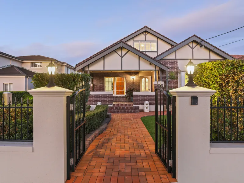 Generous entertainers' oasis in blue-ribbon Strathfield address