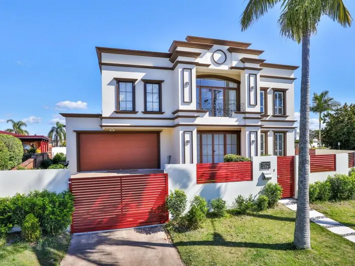 A Superior Statement Of Luxurious, Spacious And Excellence