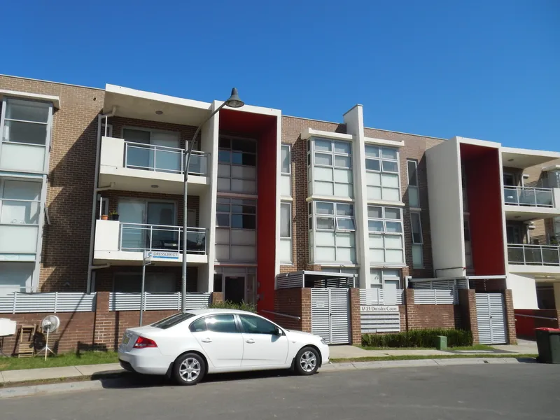 Spacious Apartment in Holroyd !!