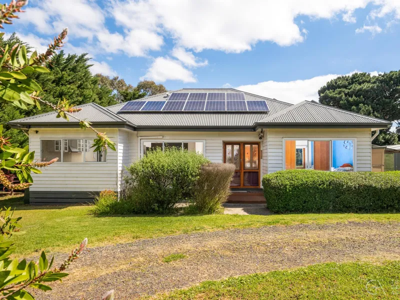 Charming, spacious and move-in ready.