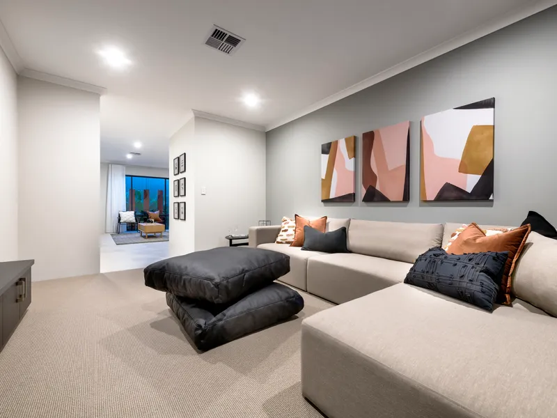 SECURE THE PERFECT BLOCK WITH A PERFECT HOME!