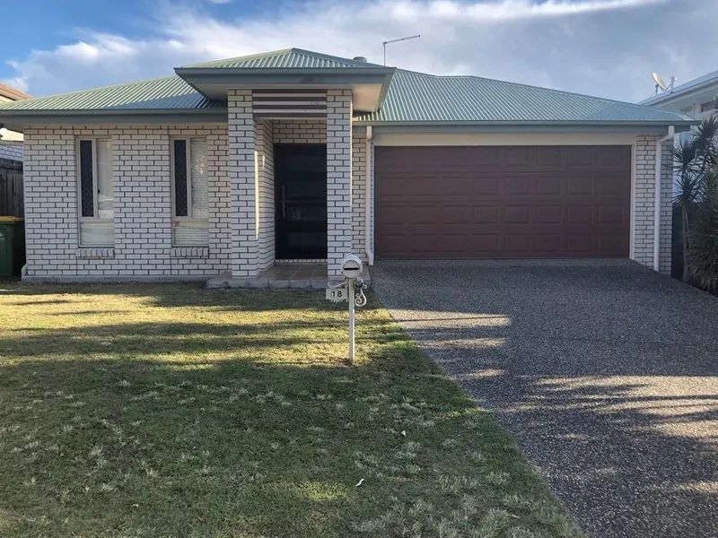 LOVELY FOUR BEROOM FAMILY HOME