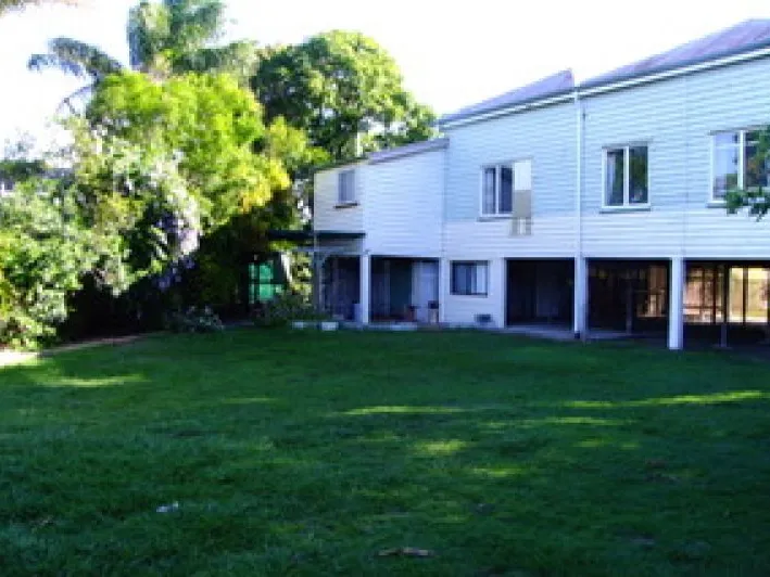 HIGHSET QLDER CENTRALLY LOCATED