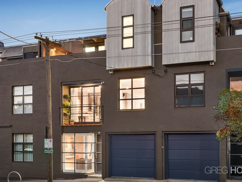 Elegant Living, Lifestyle Location