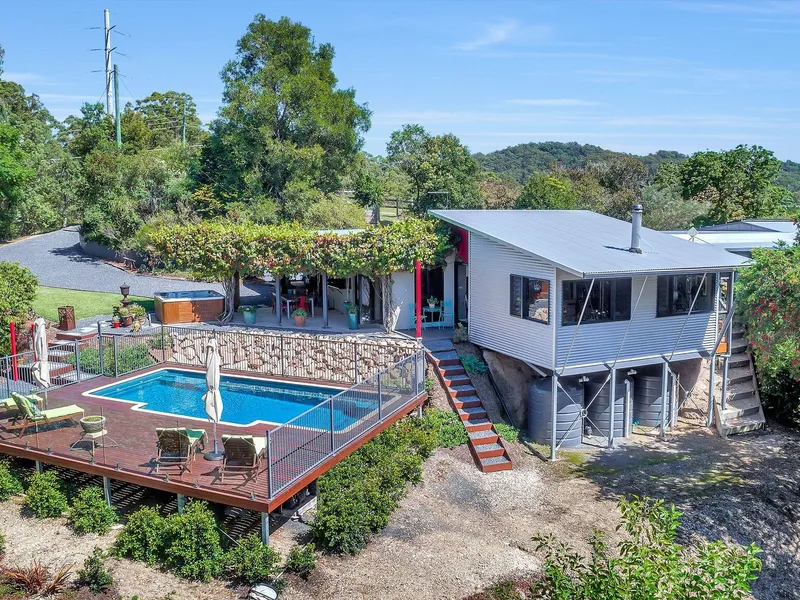 Resort style acreage in secluded bushland setting  - Options of 5 or 6 Month Leases on Application.
