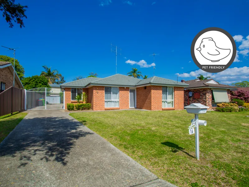 3 Bedroom home with ducted air conditioning throughout!