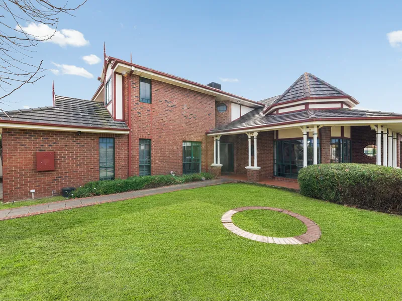 Welcome To Taylors Lakes!