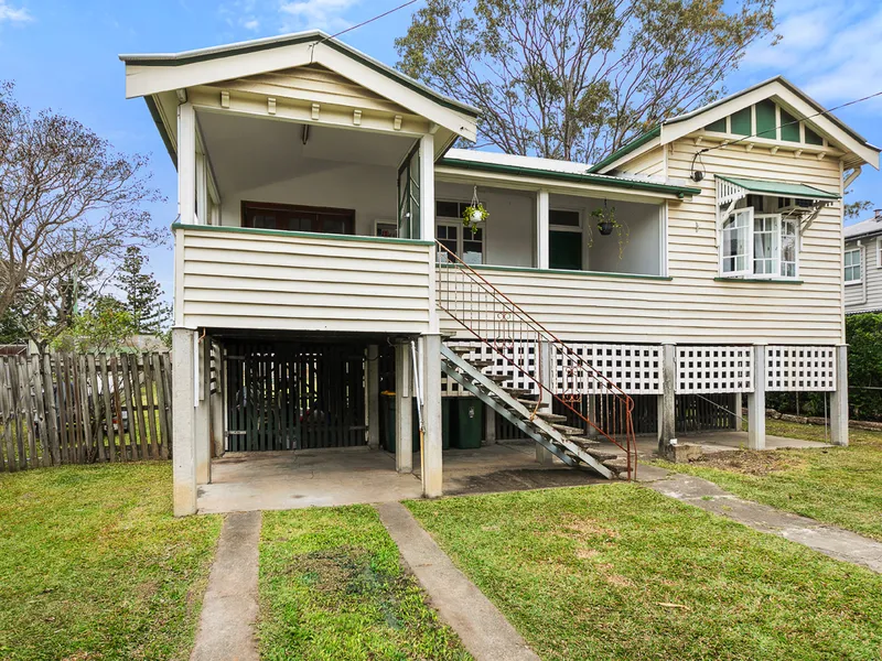 ORIGINAL CHARACTER HOME ON 814SQM