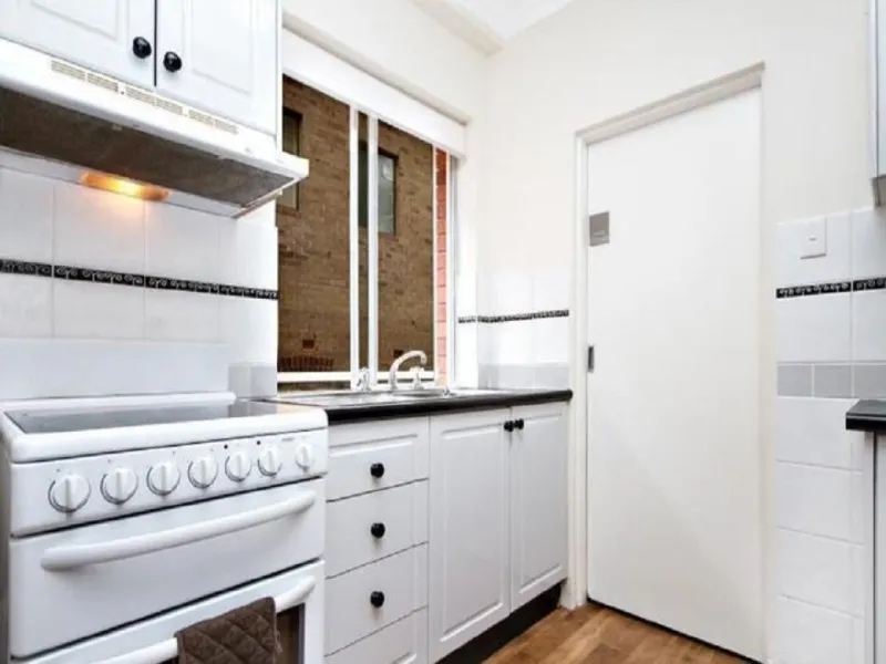 Well presented one bedroom apartment