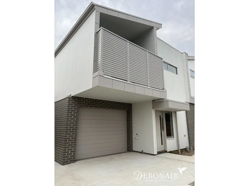 Brand New Two Bedroom Townhouse Perfect Location