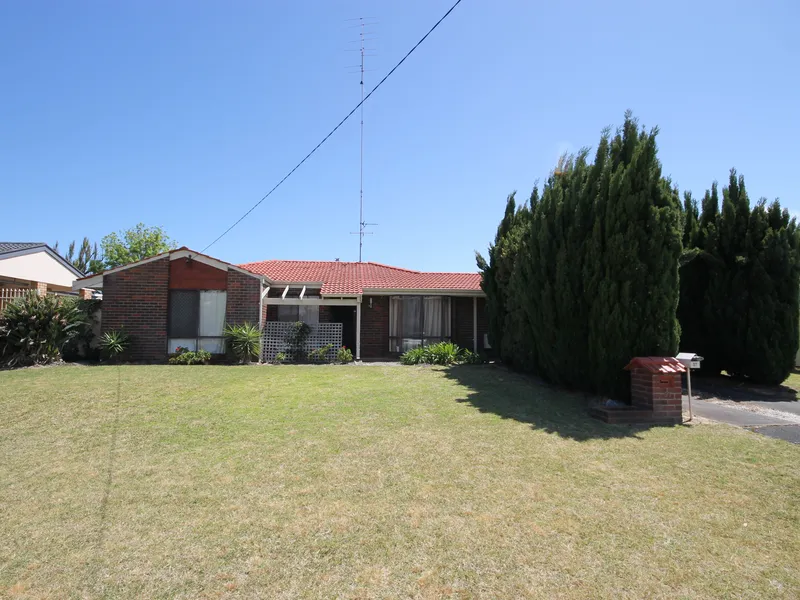 Neat and Tidy in a Convenient Location