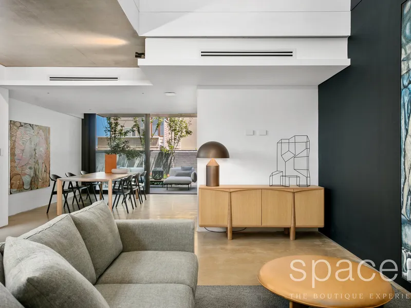 ARCHITECTURAL INSPIRED ABODE