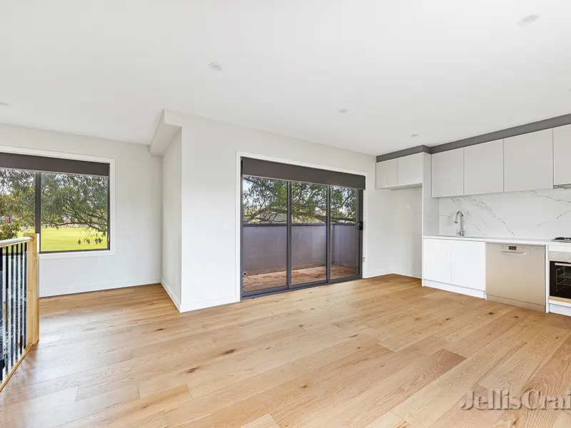 BRAND NEW - 3 Bedrooms/ 2 Bathrooms/ 2 car garage