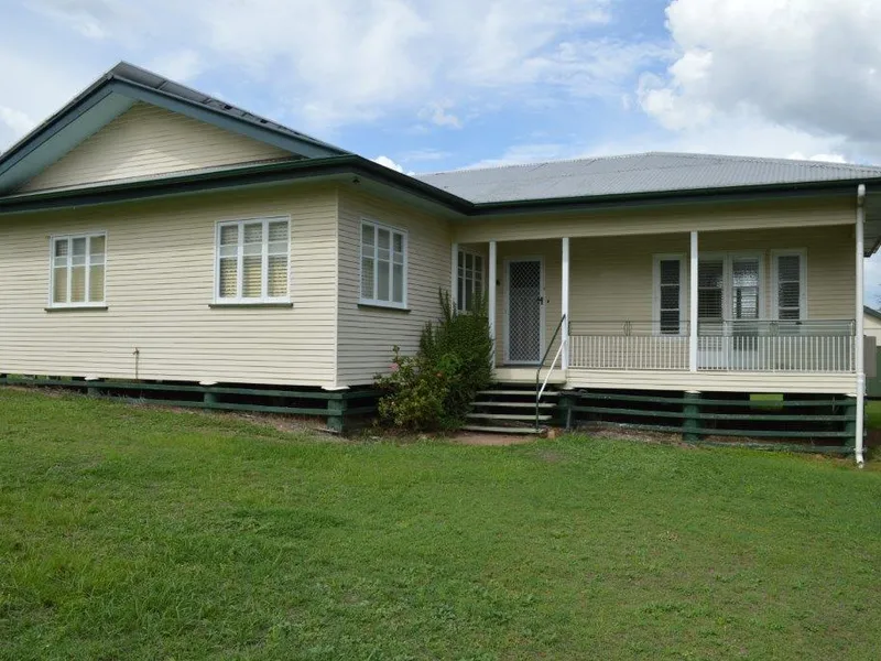 NEWLY RENOVATED - 3 BEDROOM HOME + OFFICE