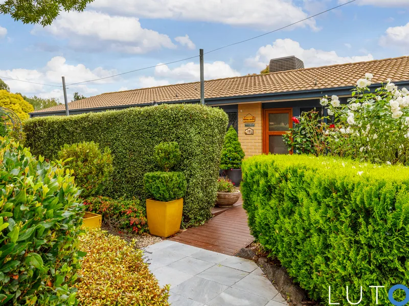 A hidden treasure in Isabella Plains!