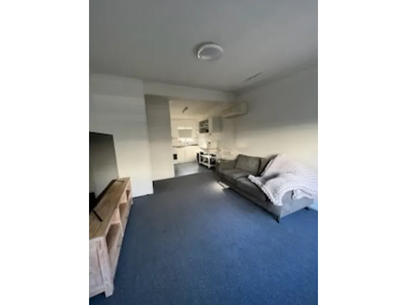 Great Location short walt to main street