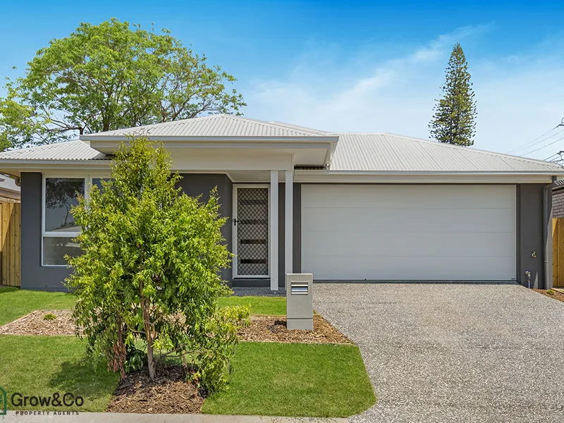 Freshly constructed 4-bedroom home tailored for modern living!