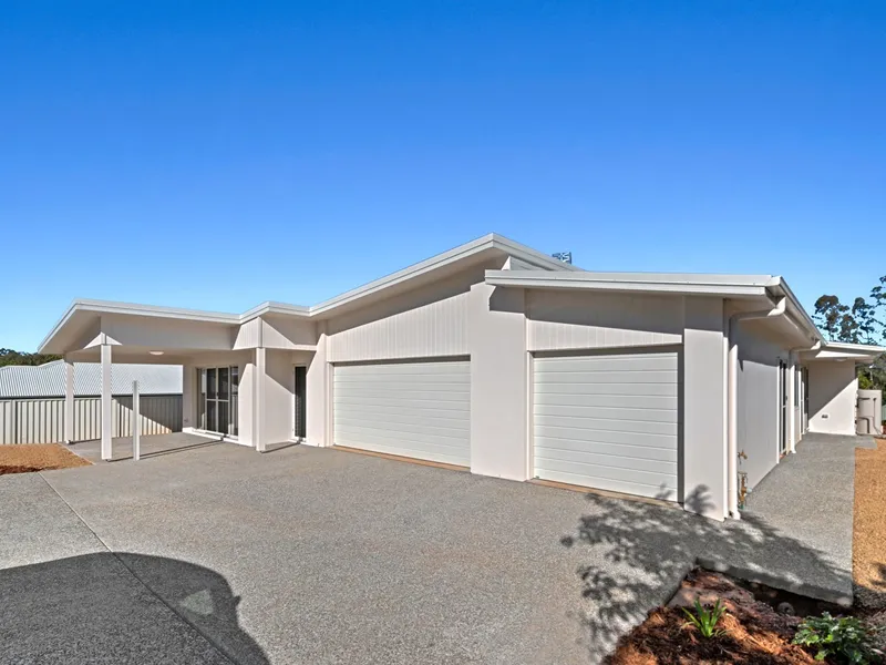 Thoughtfully designed Duplex, perfect for Singles, Couples, and Families alike!