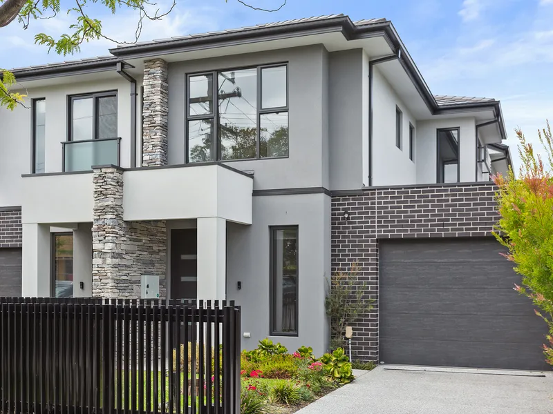 Dream Townhouse in Burwood