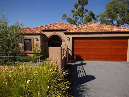 BEAUTIFUL 3 x 2 HOME!!!