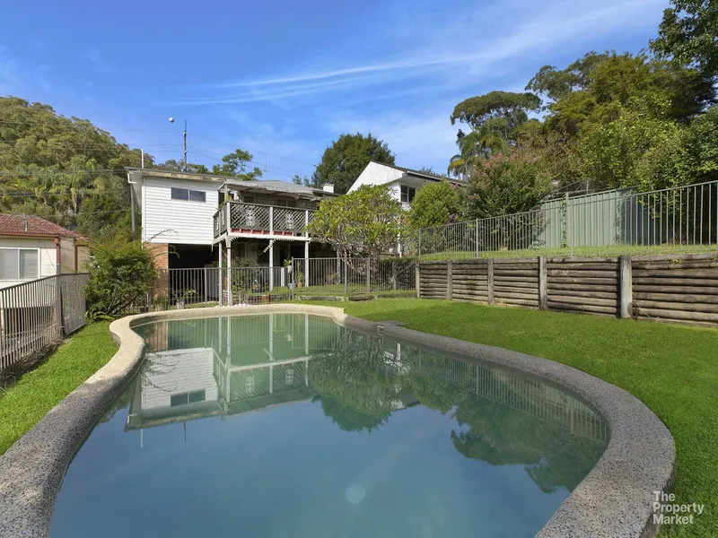 Dual living opportunity, city edge living