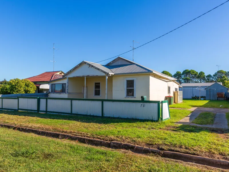 Solid Brick Opportunity