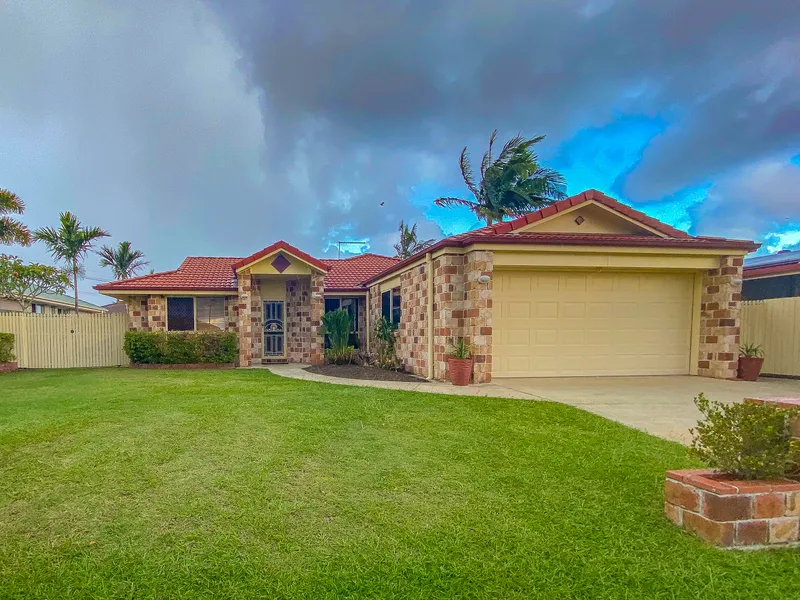 North Lakes Door Step!