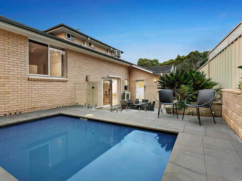 Soak-Up the Serenity in Modern Style    