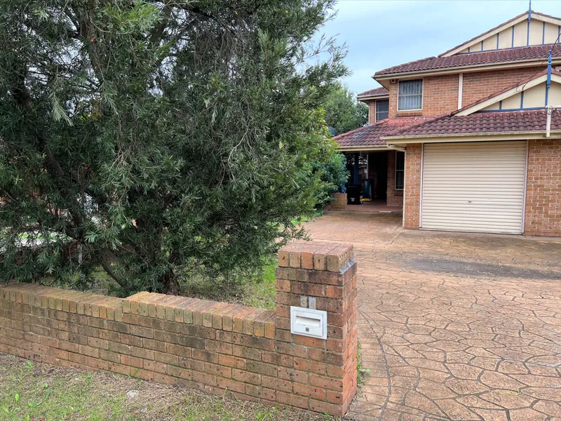 3 BEDROOM DUPLEX