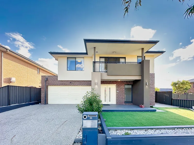 Elegant & Modern living with an excellent location in Aston!!!