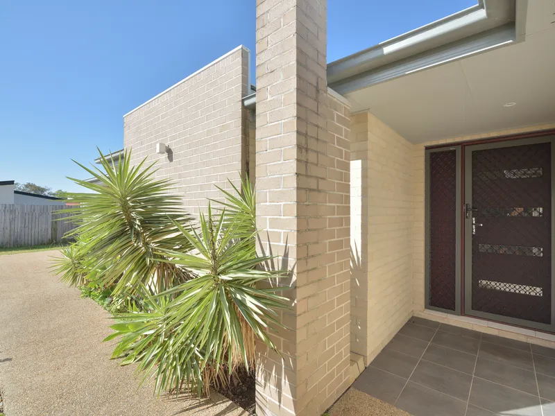 PERFECT FAMILY HOME ...PEACEFUL OUTLOOK WITH ALL ROUND BREEZES