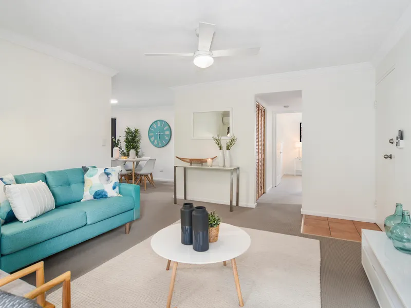 WAVERLEY TERRACES -   RENOVATED UNIT!