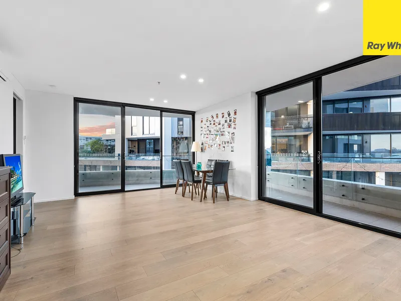 LUXURY LIVING 2 BEDROOM IN THE PAPERMILL - 137sqm approx!