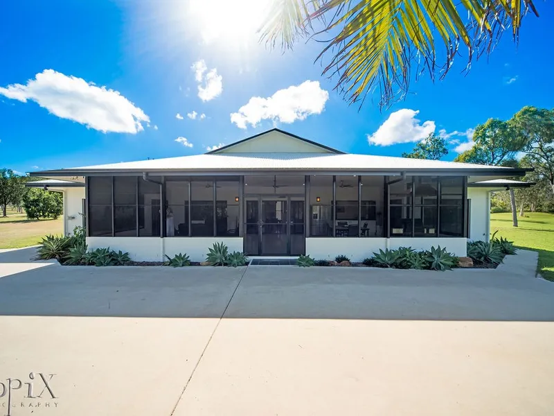The Best Possible Combination of Acreage, Beachside Living and Convenience