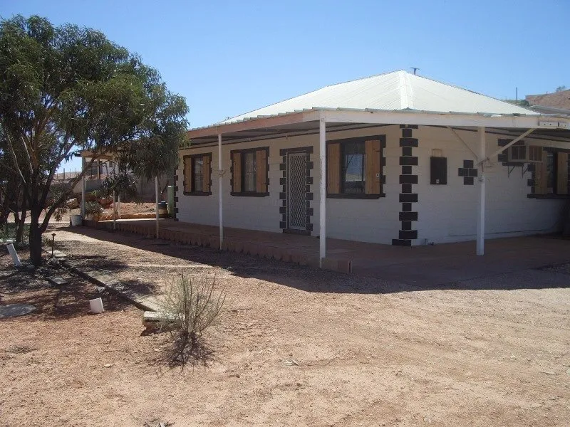 SOLID BESSER BLOCK HOME - OPEN LIVING - 3 BEDROOMS -1/2 ACRE ALLOTMENT