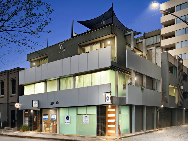 Invest for Success – office space or 1 bedroom apartment – the choice is yours