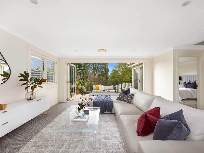 Modern Family Residence With Sunny North Facing Garden And Versatile Studio/Garage On Approx. 543SQM