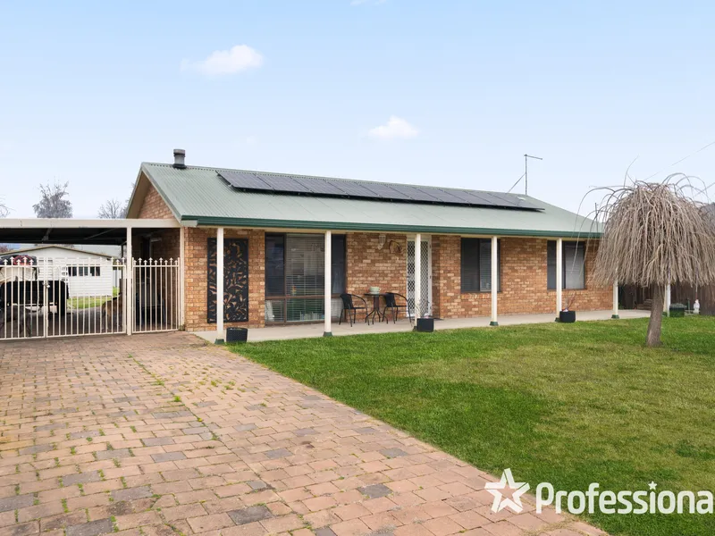 OPPORTUNITY AWAITS IN EGLINTON