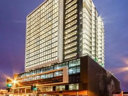 2 BEDROOM MODERN & LUXURY APARTMENT! 
