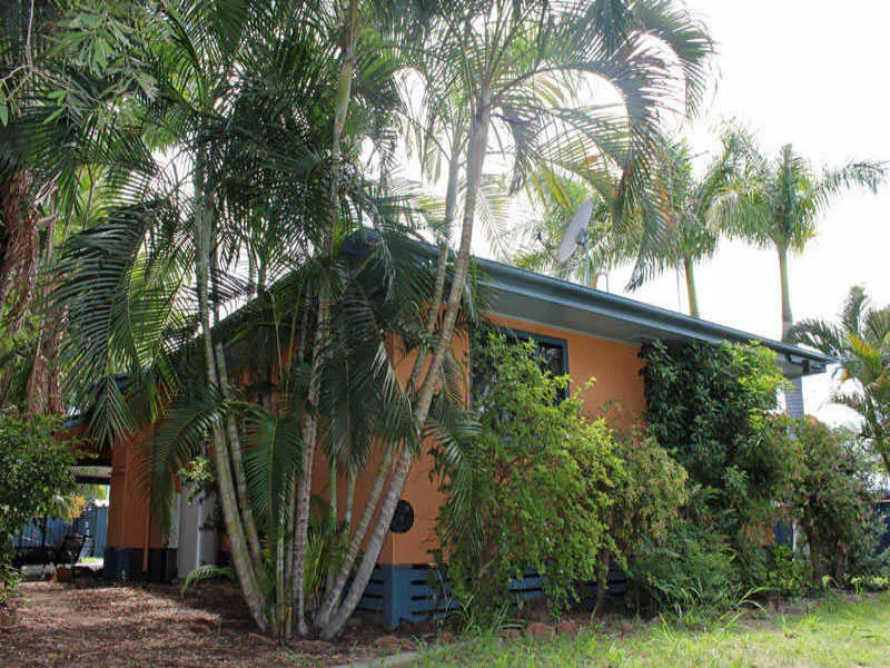 Prominent Corner Location, Big Shed