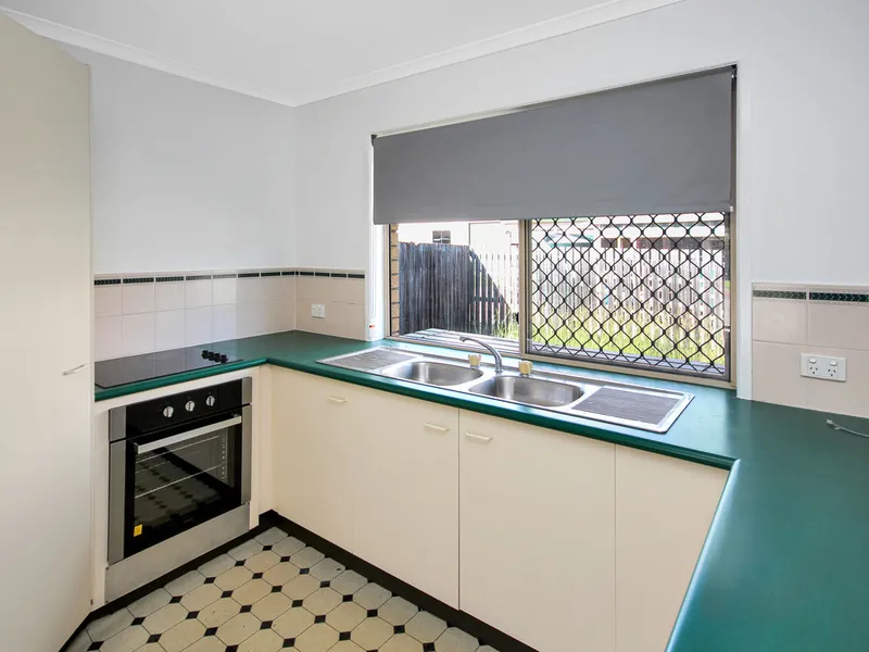 Settle down in Settlers Way!