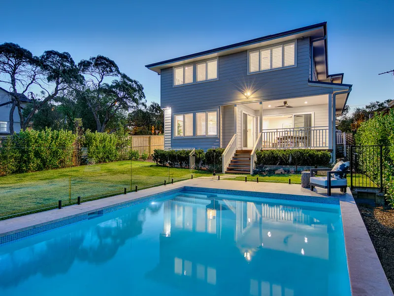 Modern Luxury, Family Perfection OPEN SAT 12:00PM - 12:30PM